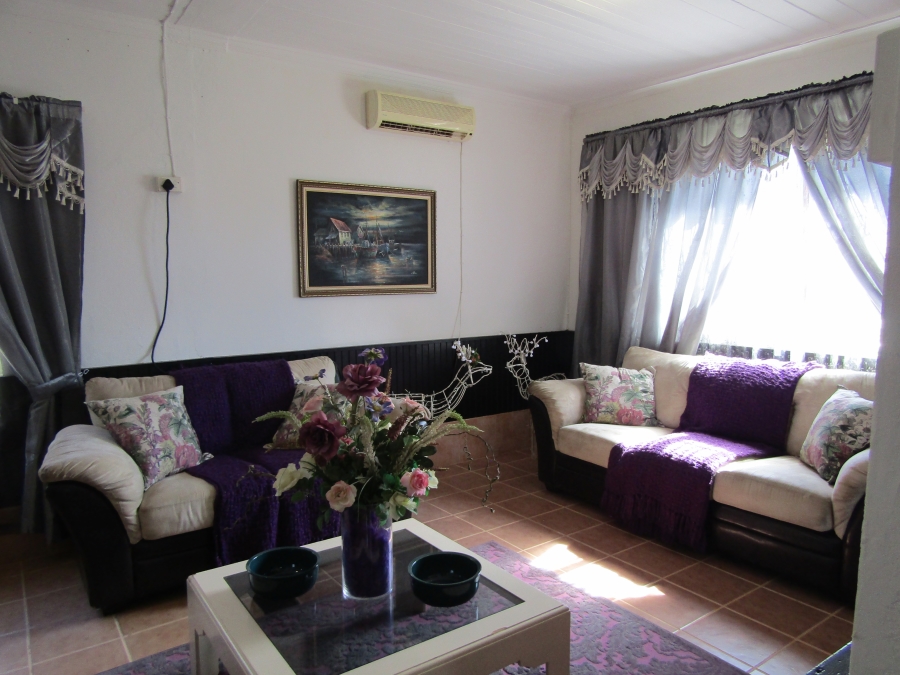 Commercial Property for Sale in Kareedouw Eastern Cape